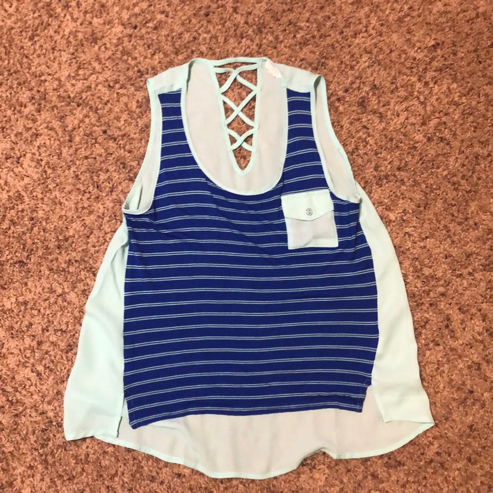 High low tank top size Large